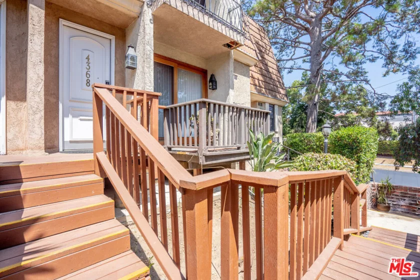 4368 W 8th Street #17 photo 24