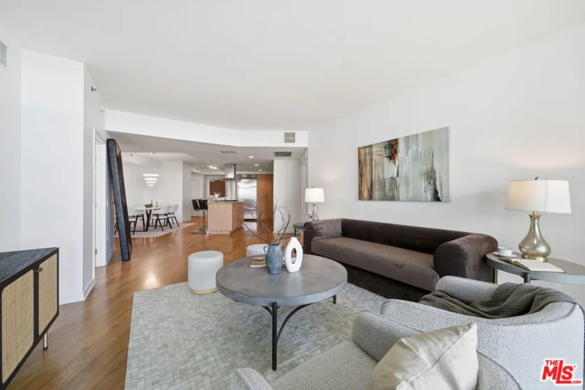 13650 Marina Pointe Drive #1603 photo 6
