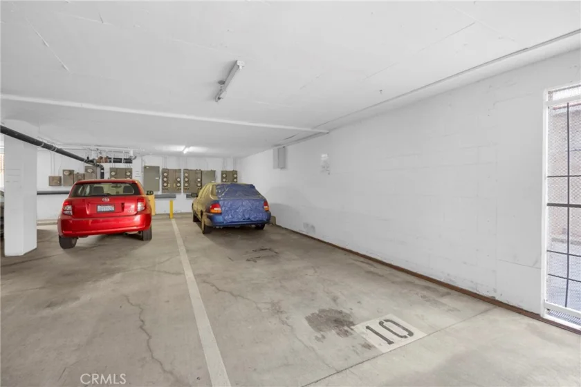1311 S Grand #10 photo 21