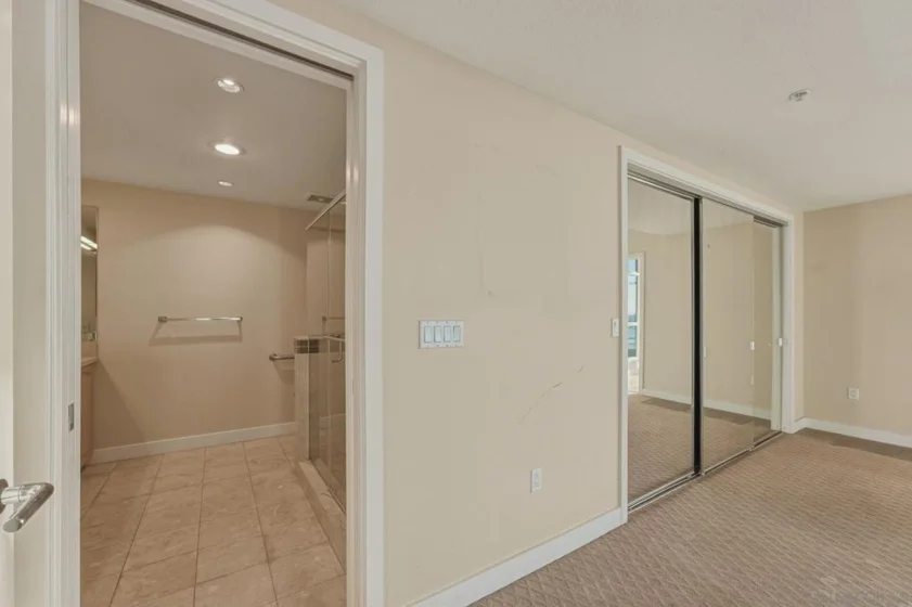 1199 Pacific Hwy #2206 photo 24