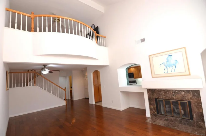 970 Somerset Court #Unit C photo 9