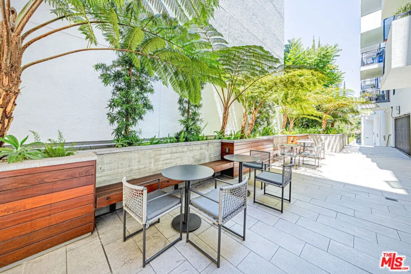 1234 Wilshire Boulevard #405 photo 4
