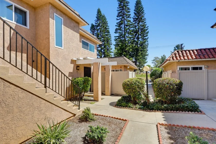 951 Las Lomas Dr Unit 6b photo 20