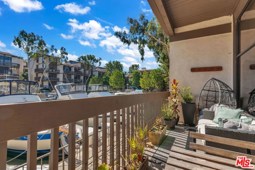 5130 Marina Pacifica Drive photo 4