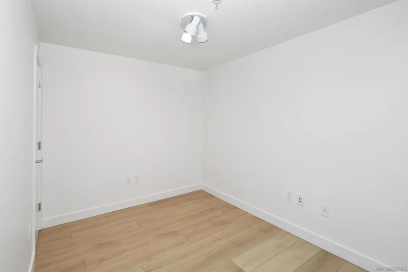 325 7th Avenue #407 photo 10