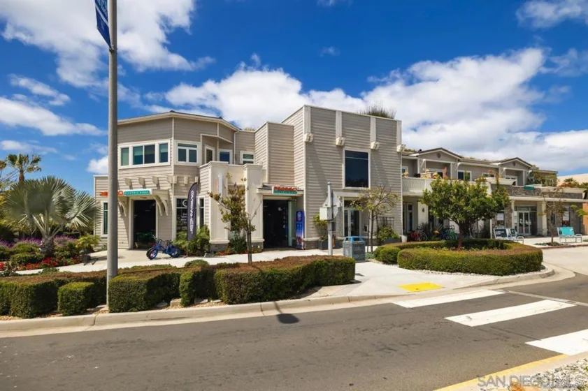 5702 La Jolla Boulevard #206 photo 1