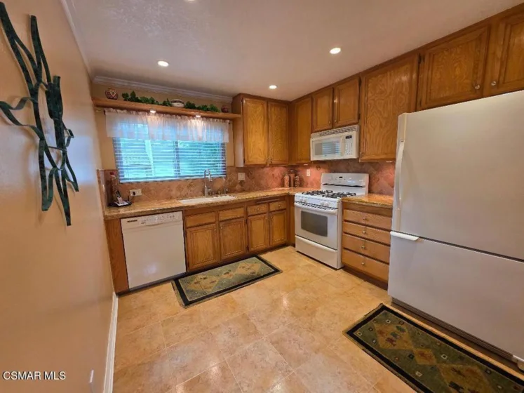 6201 Shoup Avenue #70 photo 24