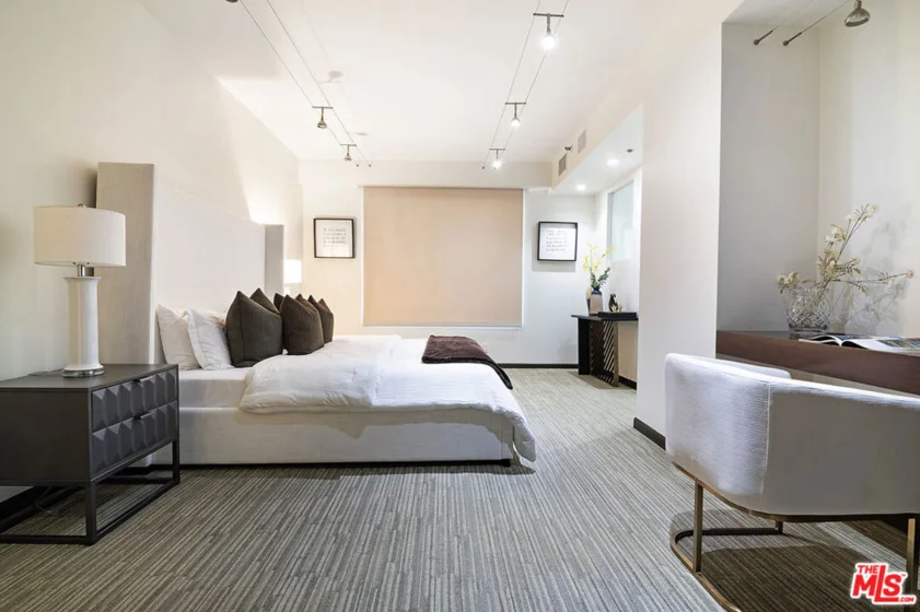 10550 Wilshire Boulevard #503 photo 8