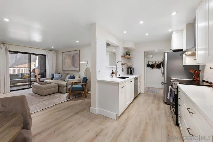12019 Alta Carmel #279 photo 3