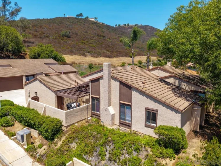 2053 Golden Circle Drive photo 49