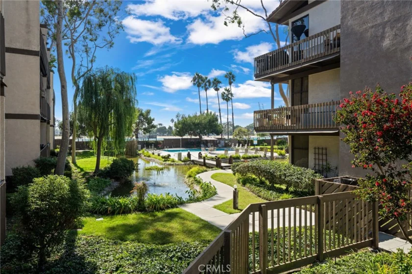 7139 S Marina Pacifica Drive #Key 8 photo 23