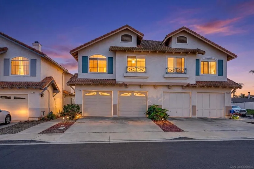 1772 Promenade Circle photo 1