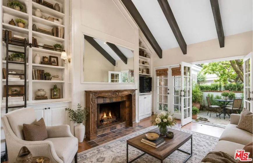 12386 Ridge Circle photo 4