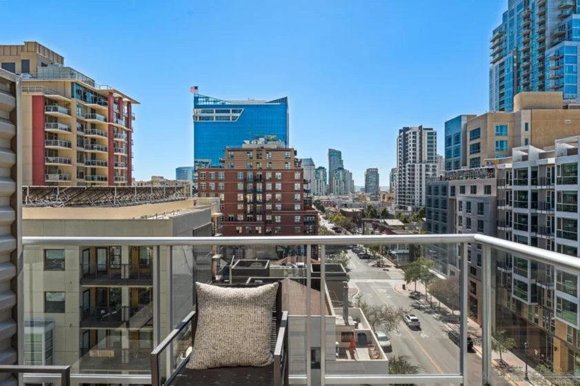 1025 Island Avenue #704 photo 33