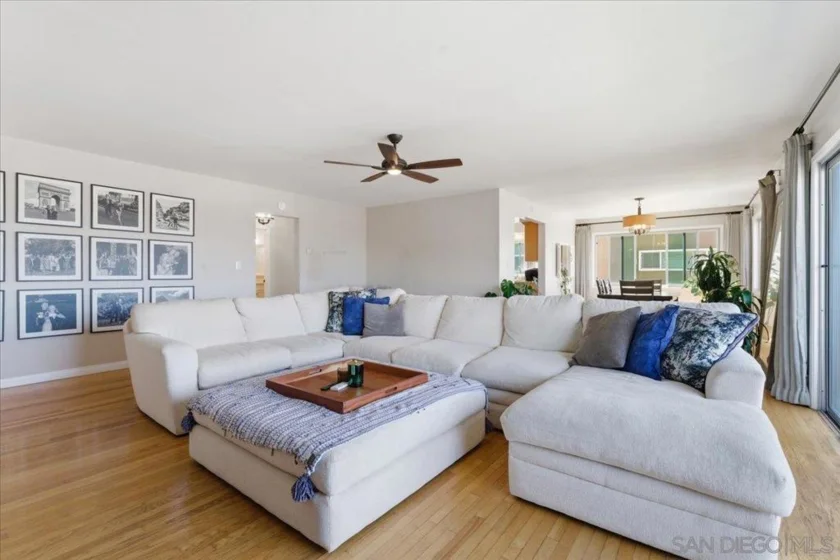 5367 La Jolla #Unit 52 photo 3
