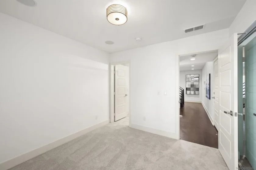 7853 Inception Way photo 11