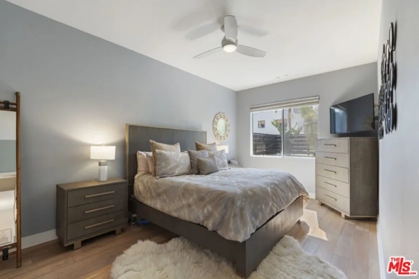 13337 Beach Avenue #106 photo 20
