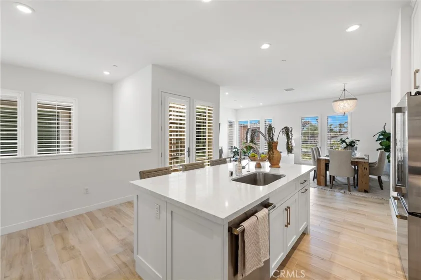 2046 Doheny Way photo 12