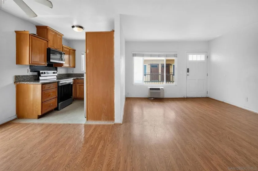4346 52nd Street #10 photo 27