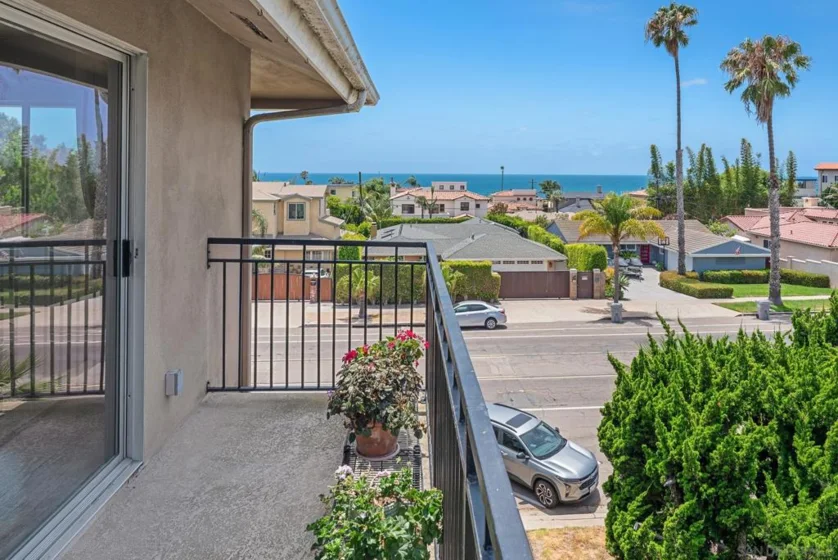 5353 La Jolla Boulevard #37 photo 31