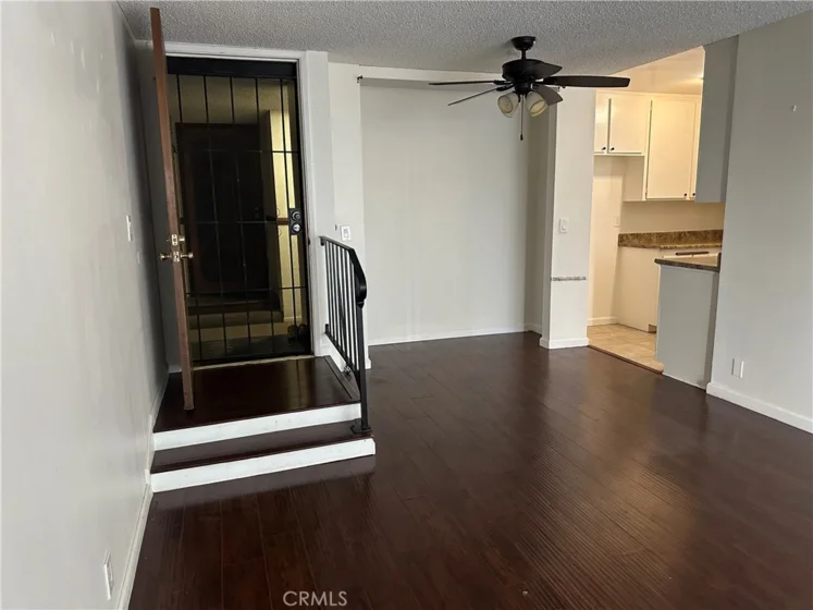 3565 Linden Avenue photo 6
