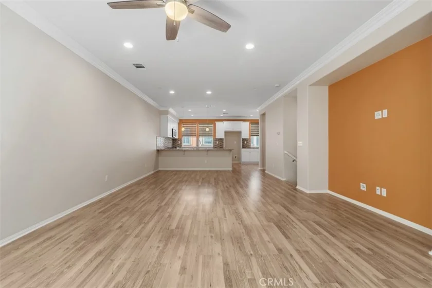 17028 Liberty Way photo 10