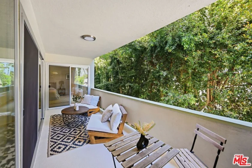516 San Vicente Boulevard #206 photo 10