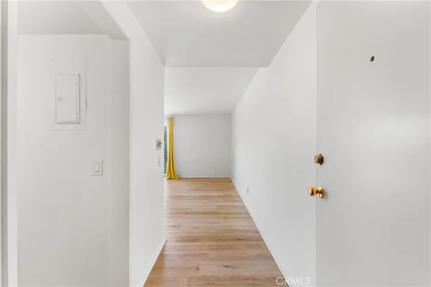 972 E California #207 photo 8