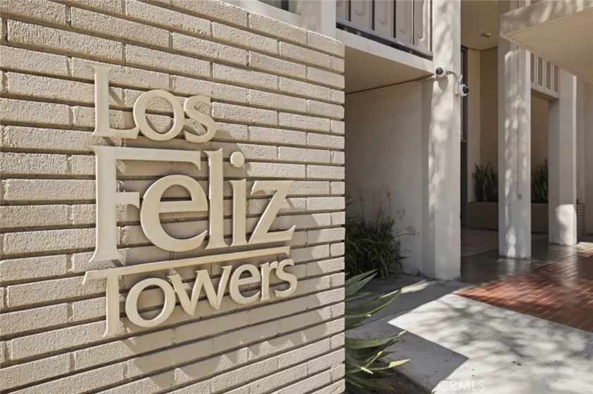 4455 Los Feliz Boulevard #601 photo 4