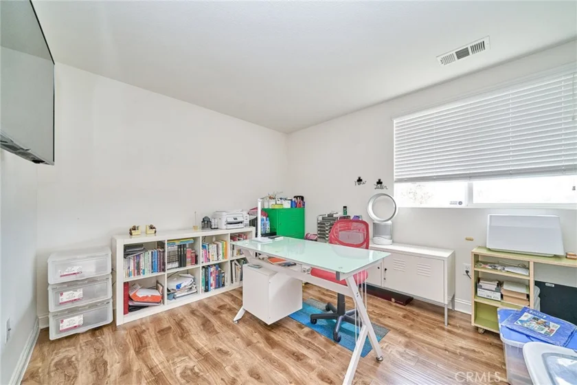 21125 Ingomar Court photo 28