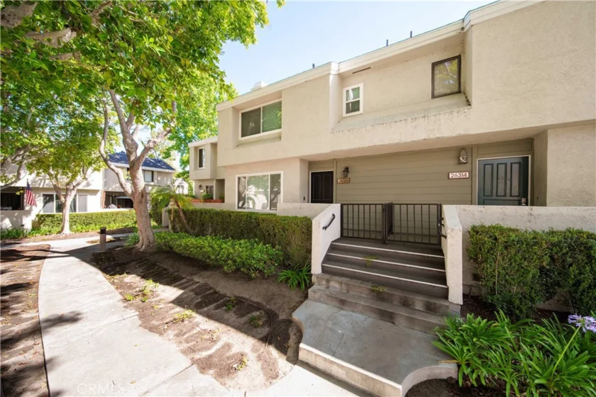 26316 W Grove Circle #70 photo 1