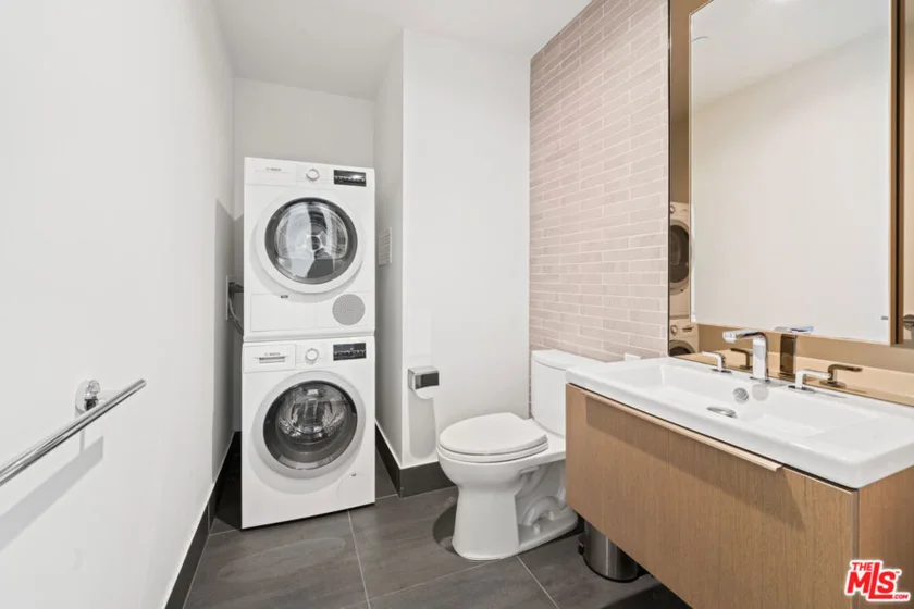 889 Francisco Street #3401 photo 15