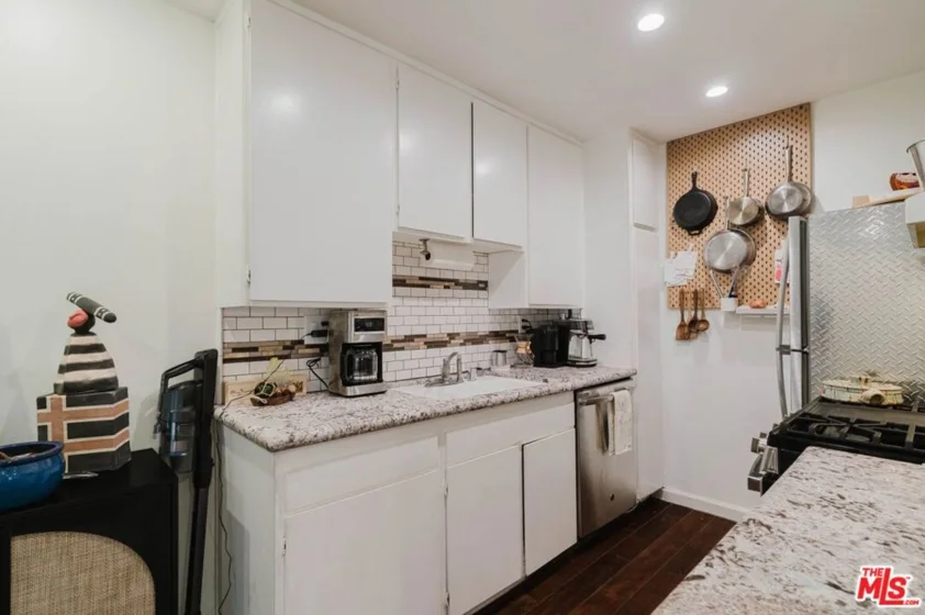 2721 2nd Street #111 photo 11