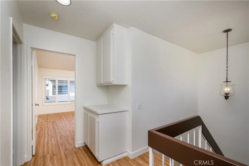 1352 N Mako photo 12