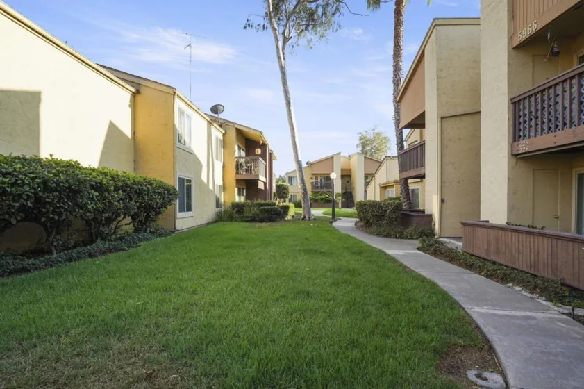 6064 Rancho Mission Road #450 photo 2