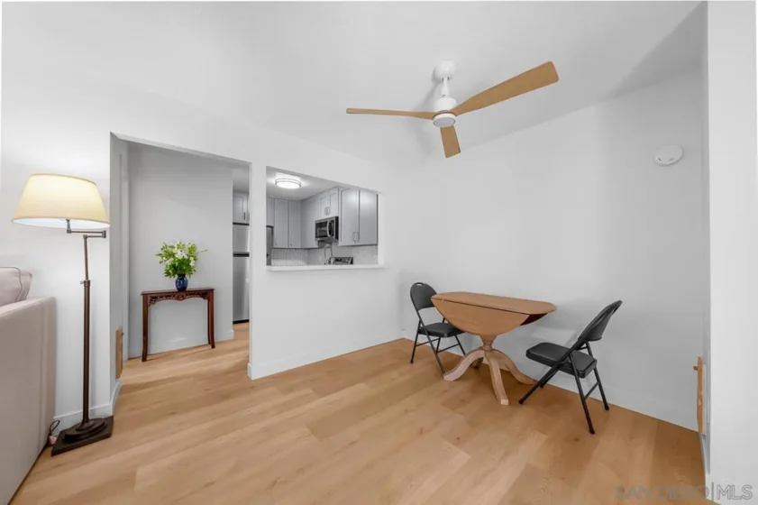 3266 Ashford Street #M photo 30