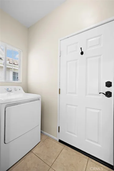 21734 San Leandro photo 11