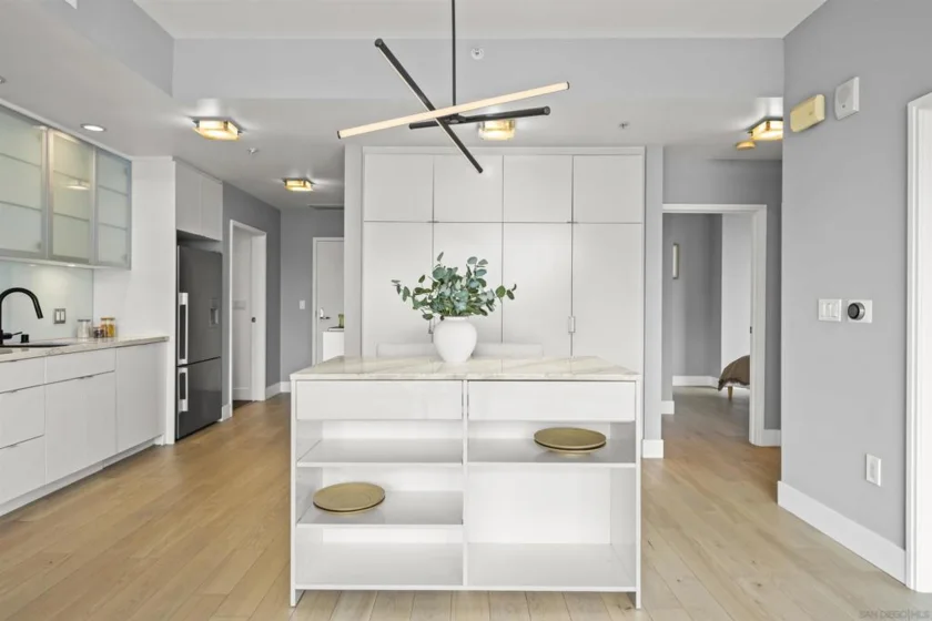 575 6th Avenue #804 photo 12