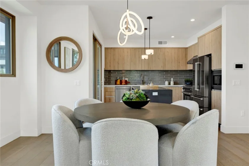 943 E California Boulevard #2 photo 12