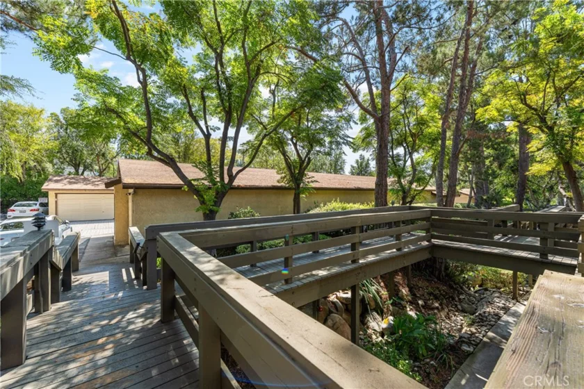 1052 Seco #104 photo 15