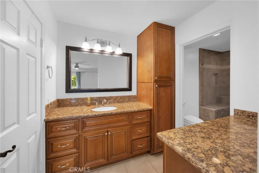 21372 Brookhurst photo 19