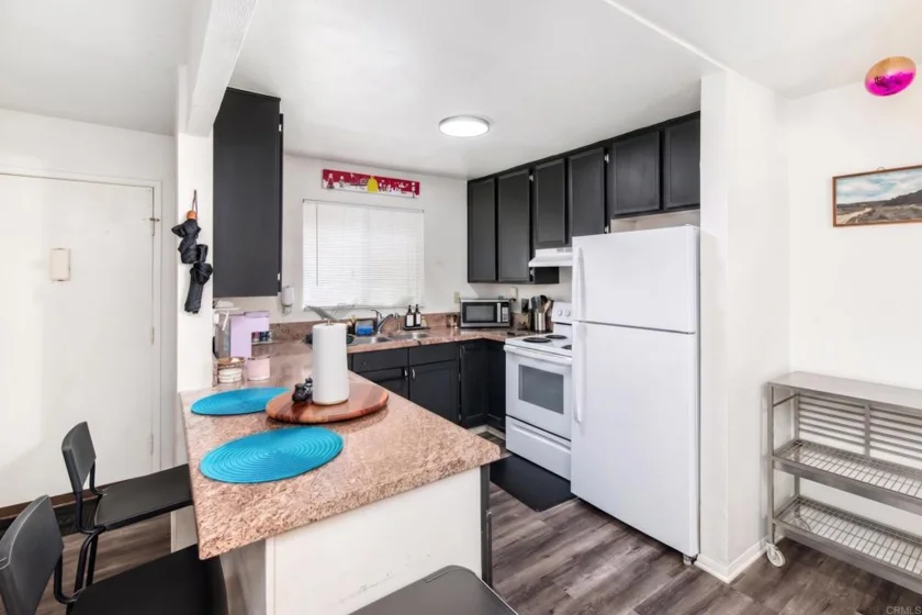 1051 Rock Springs Road #135 photo 5
