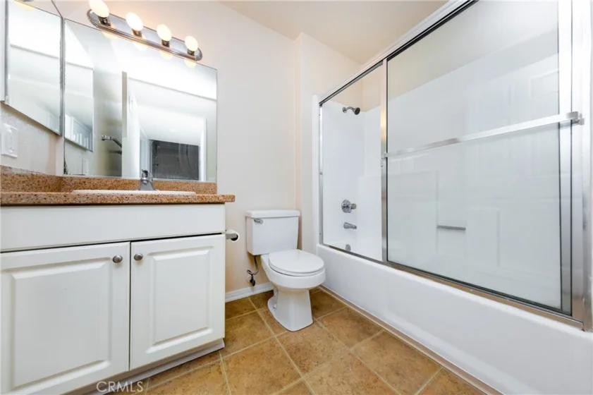 5510 Owensmouth Avenue #204 photo 10