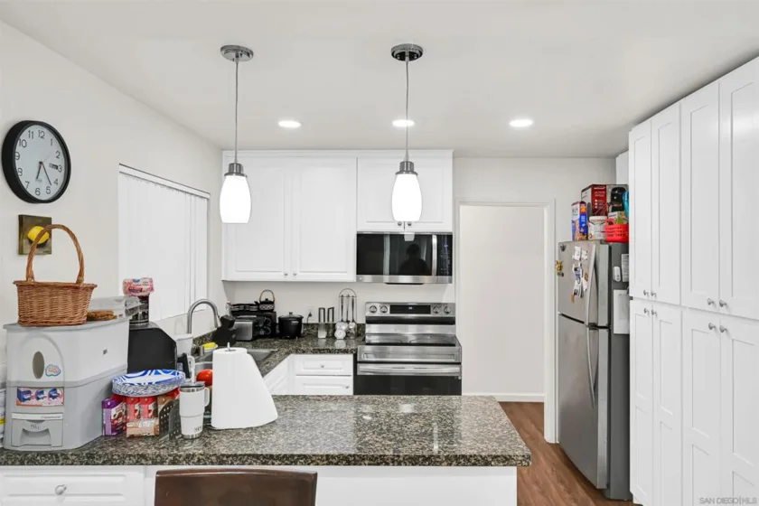 17195 W Bernardo Drive #101 photo 23