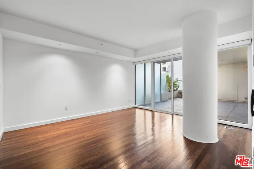 6250 Hollywood Boulevard #4E photo 45