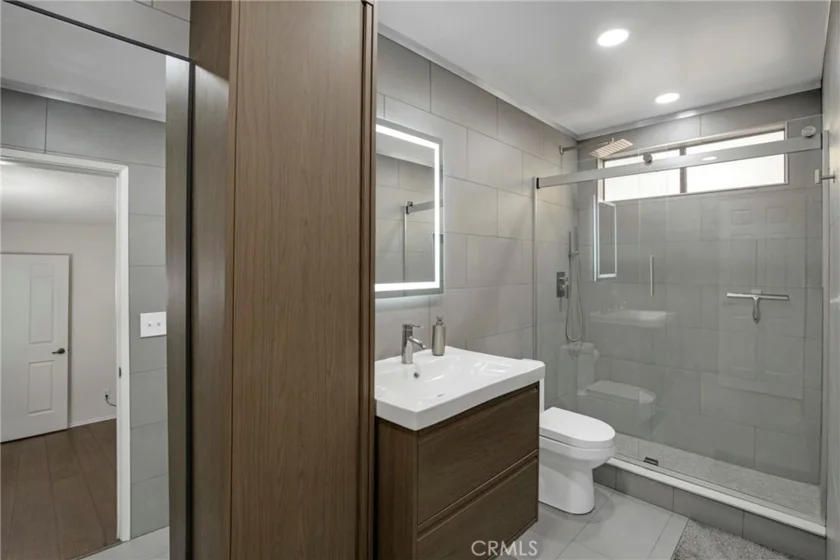 10926 Bluffside Drive #35 photo 18