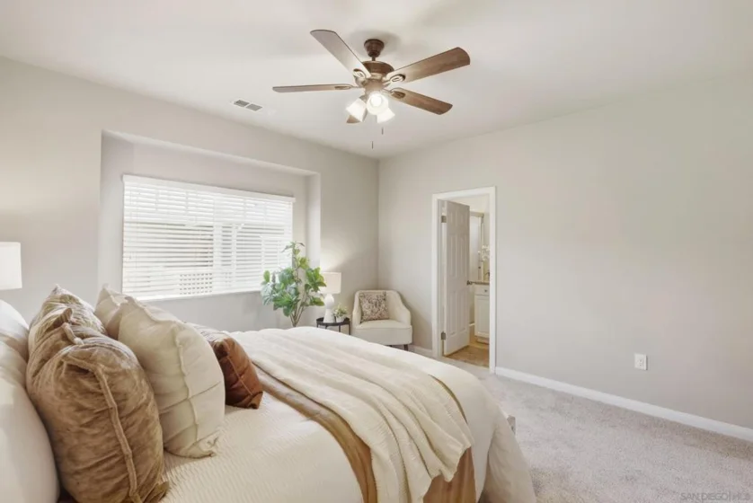 1329 Holly Avenue photo 16