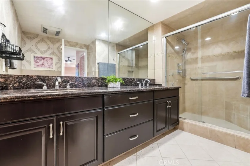 4807 Woodley Avenue #303 photo 20