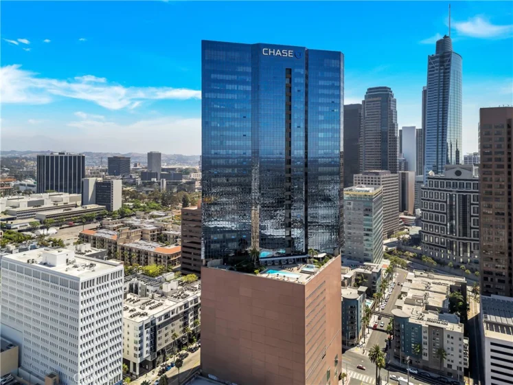 1100 Wilshire Boulevard #3302 photo 6