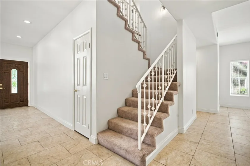 Unit C Reseda Boulevard photo 17